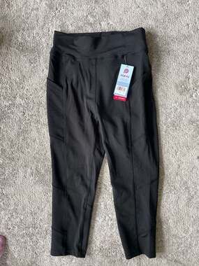POP Fit Black High-Waisted Leggings with Pockets Size M NWT